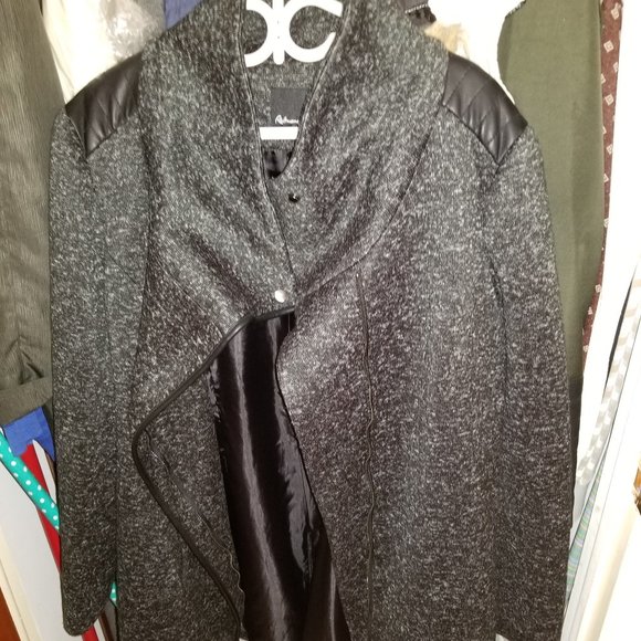 Reitmans Size 2X Black Fall Coat with Leather trim - Picture 2 of 5